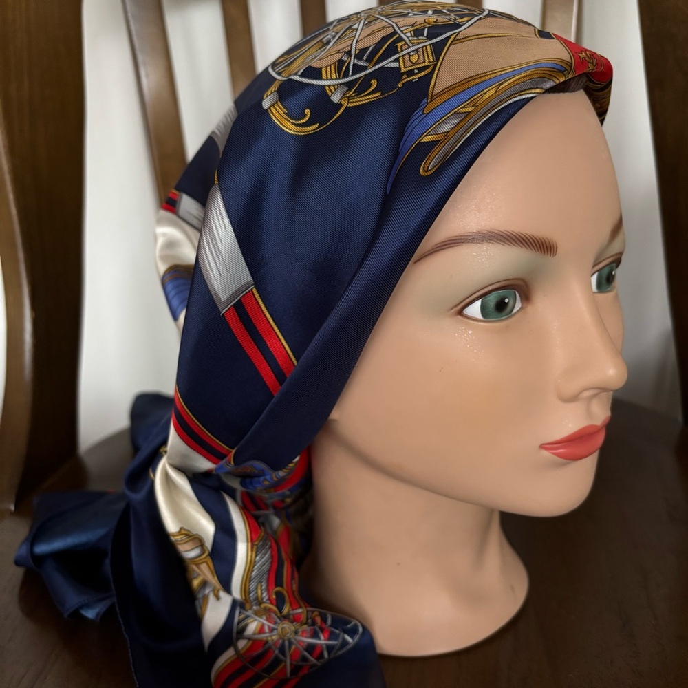 Vintage Carriage Scarf Jean Player